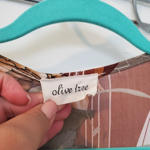 Floral bodysuit blouse - Picture 2 of 4